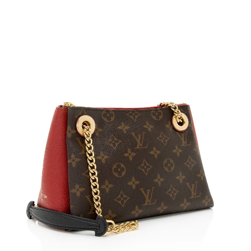 Ladies Louis Vuitton Petite Malle bags with a star - shaped charm for cutenessLouis Vuitton Monogram Canvas Surene BB Tote (CumBpa)