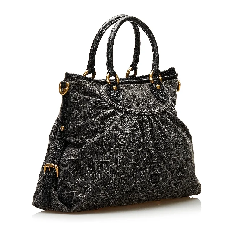 Ladies Louis Vuitton Capucines bags with gold - toned hardwareLouis Vuitton Denim Neo Cabby GM 35258)