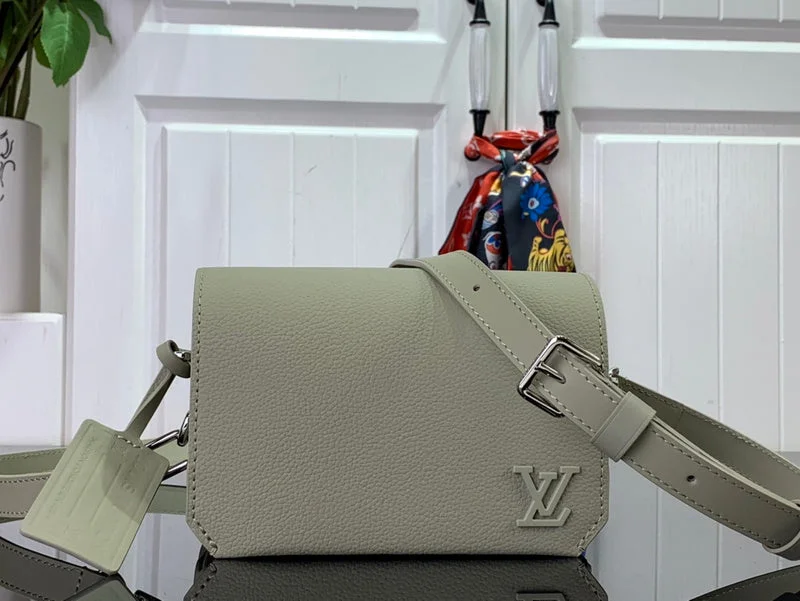 Louis Vuitton backpacks with a hidden back pocket for securityBoldCollect - LOUIS VUITTON BAGS - 916