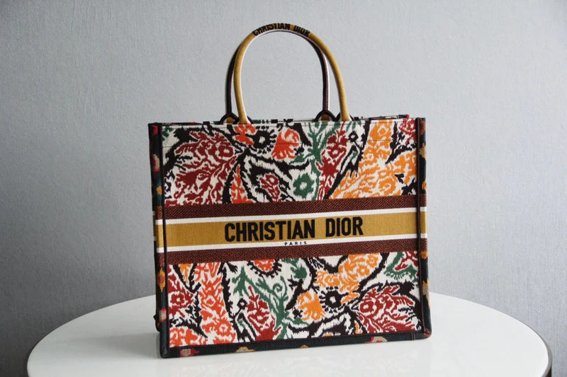 Contemporary Christian Dior handbags with a unique shapeChristian Dior Bags - 5082