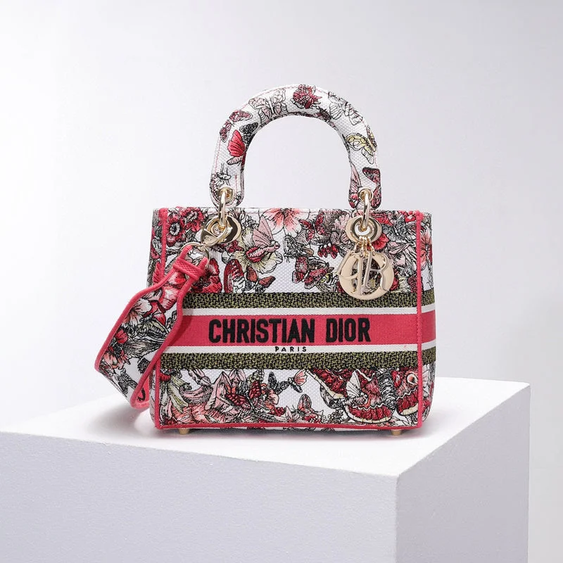 High - fashion Christian Dior bags with a geometric patternChristian Dior Bags - 5086