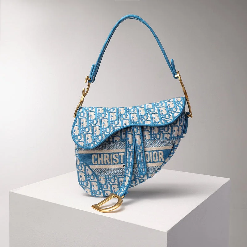 Luxury Christian Dior crossbody bags with a chain - link strapChristian Dior Bags - 5104