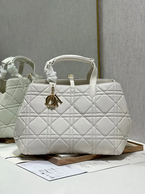 Christian Dior bags with a quilted pattern and gold - toned hardwareChristian Dior Bags - 515