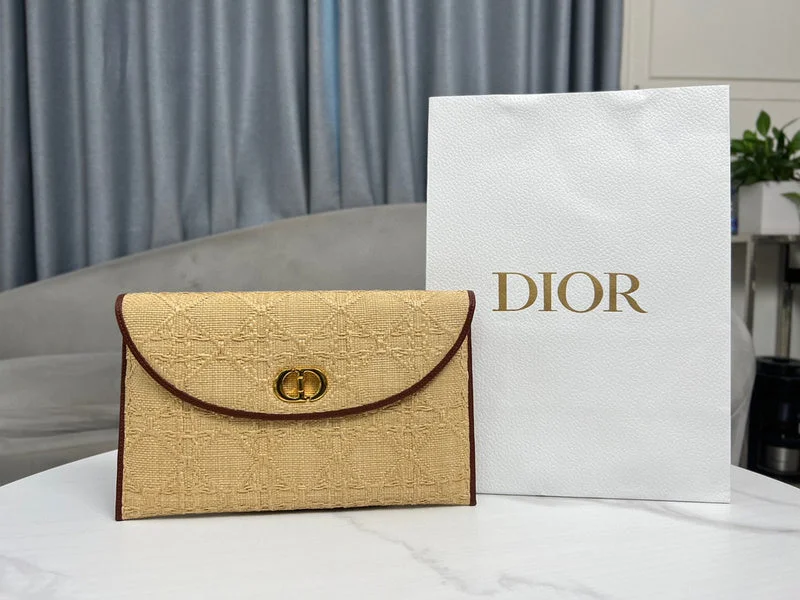 Stylish Christian Dior shoulder bags with a tassel - adorned zipperChristian Dior Bags - 551