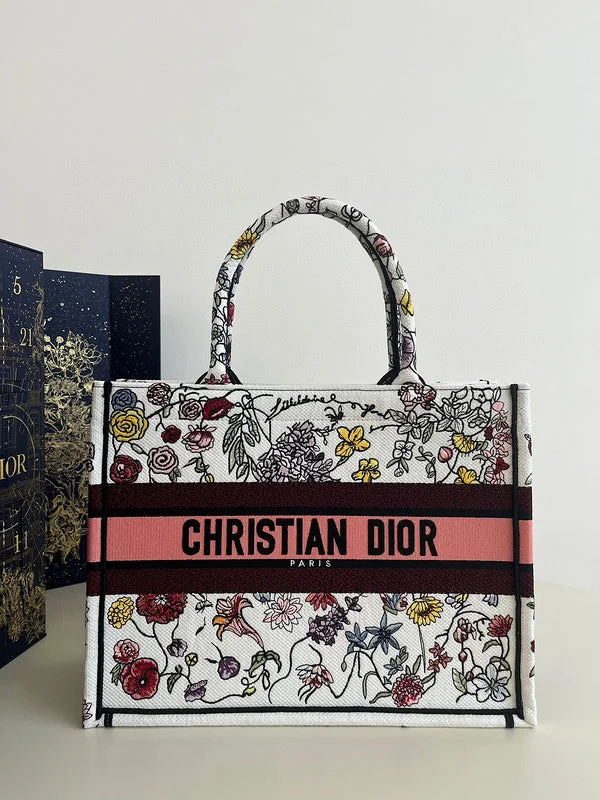 Christian Dior handbags with a detachable mirror for on - the - go touch - upsChristian Dior Bags - 555