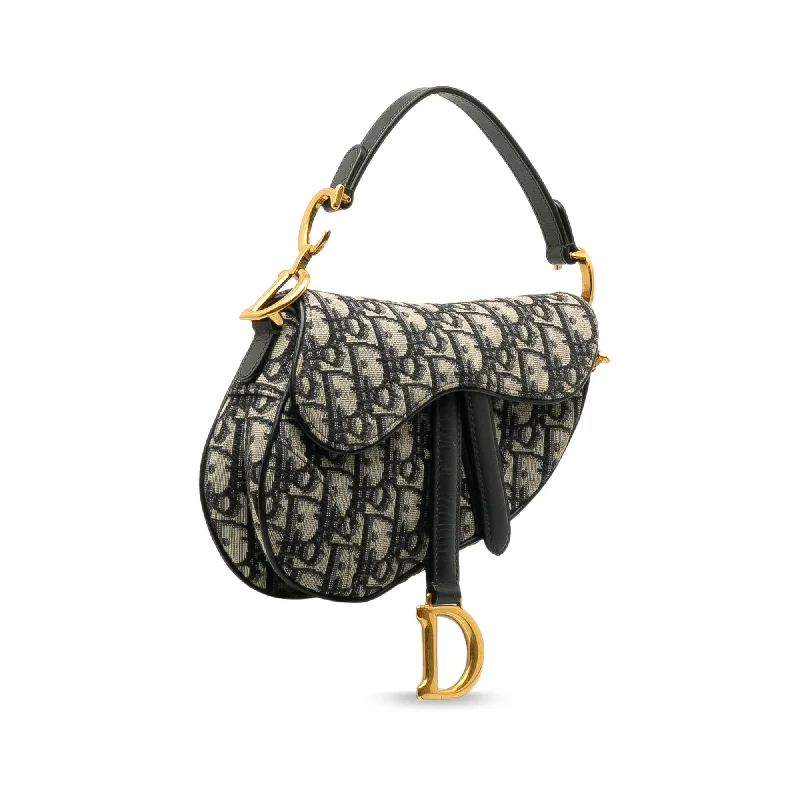 Contemporary Christian Dior handbags with a unique shapeDior Mini Oblique Saddle (FrUscU)